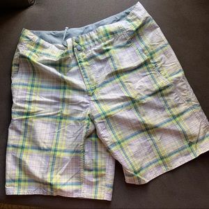 Columbia Swimsuit Plaid 38 Mens 11" long lime blue